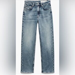 rag & bone
Harlow Mid Rise
Ankle Straight
Leg Jeans
👖 

Color: Amity